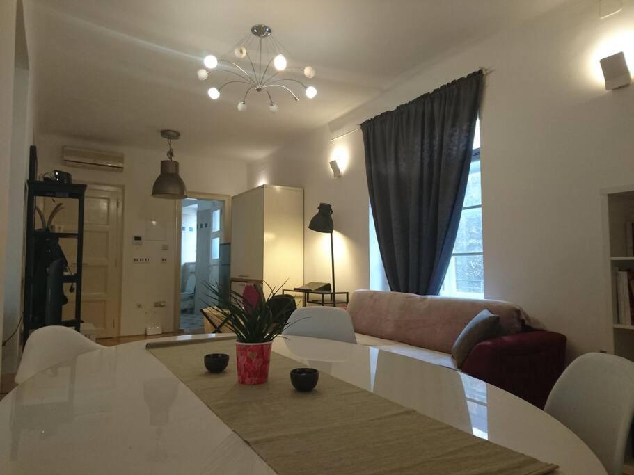 Rahela Apartment *